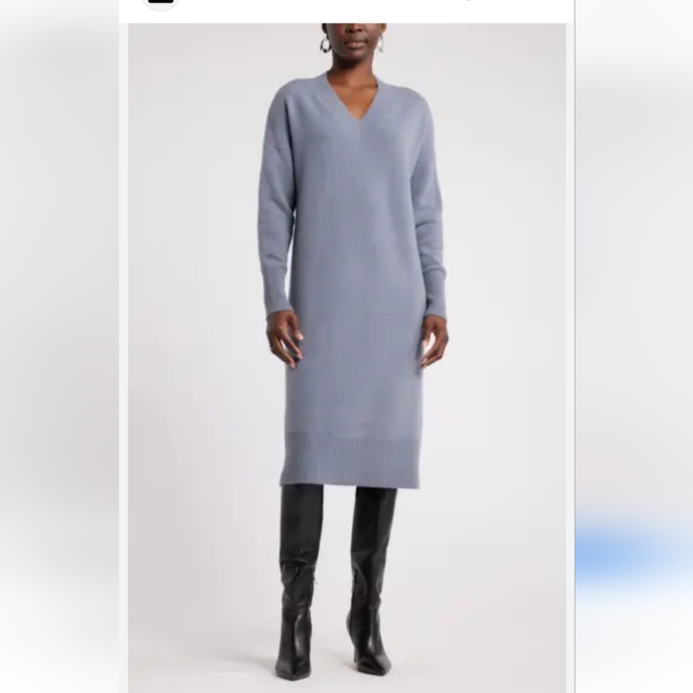 Winter dress. One size, stretch that adjusts to your body.